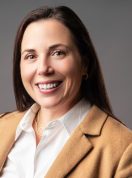 Cait Garozzo Headshot